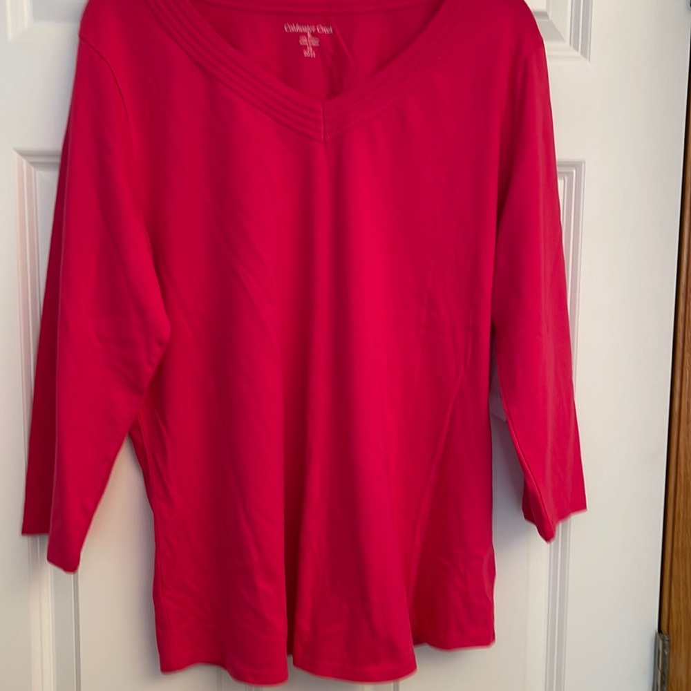 Three-quarter sleeve cotton rose/fuchsia top